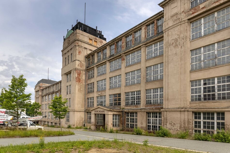 Die Wanderer-Fabrik in Chemnitz: Das Gebäude verfällt seit vielen Jahren. Zudem wird es immer häufiger Opfer von Einbrüchen und Schmier-Attacken.