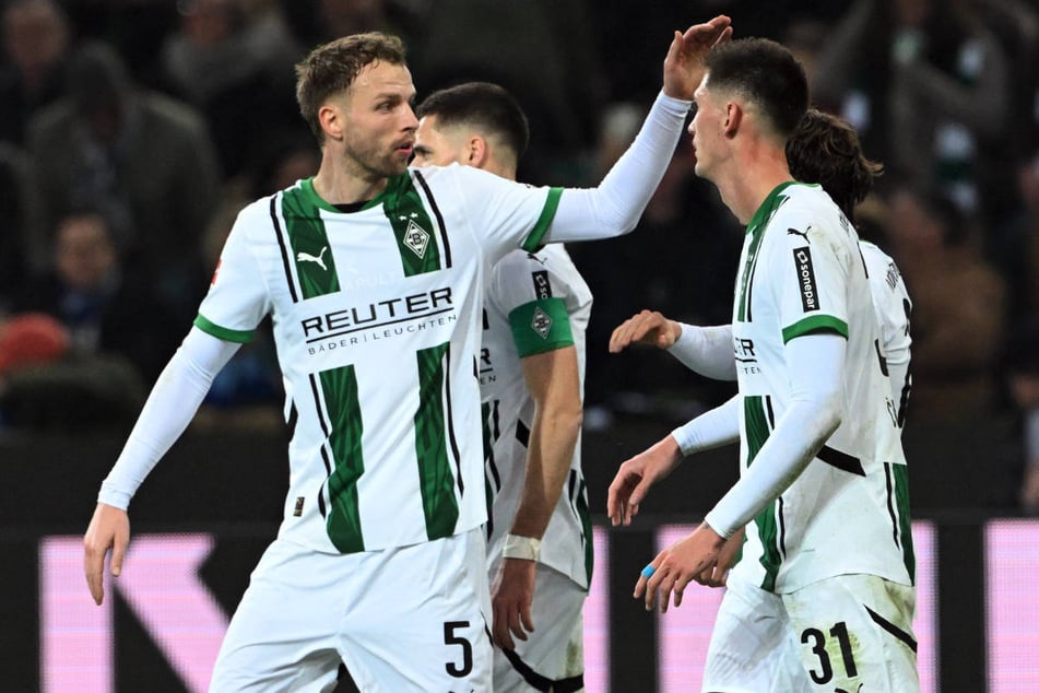 Marvin Friedrich (l.) ist zuletzt in Gladbach kaum noch zum Zug gekommen.