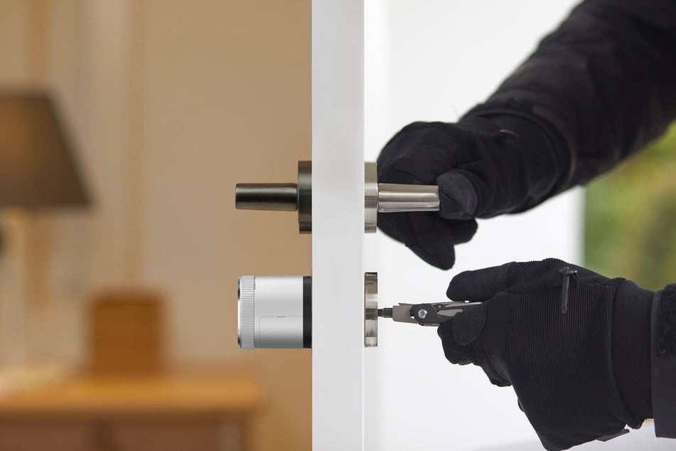 Einbruch in Berliner Wohnung - doch damit hat der Dieb nicht gerechnet