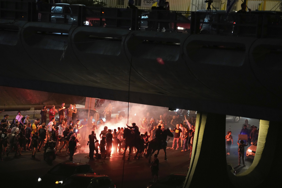 Im Zuge derDemonstrationen in Israel kam es auch zu Ausschreitungen.