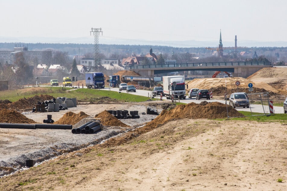 Baustelle bei Leppersorf: Die S 177 ist das wichtigste Verkehrsbauvorhaben in der Region.