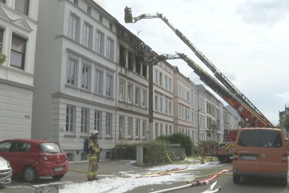 Zwei Wochen nach Brand in Lübeck: Ermittler finden zweite Leiche