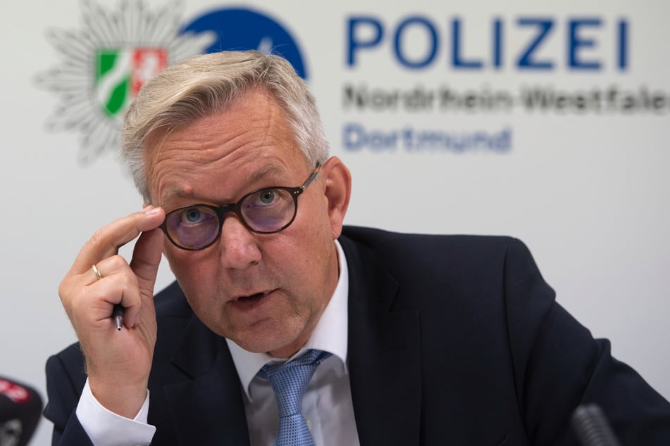 Bis zuletzt war Gregor Lange (64) Leiter des Polizeipräsidiums Dortmund. (Archivbild)