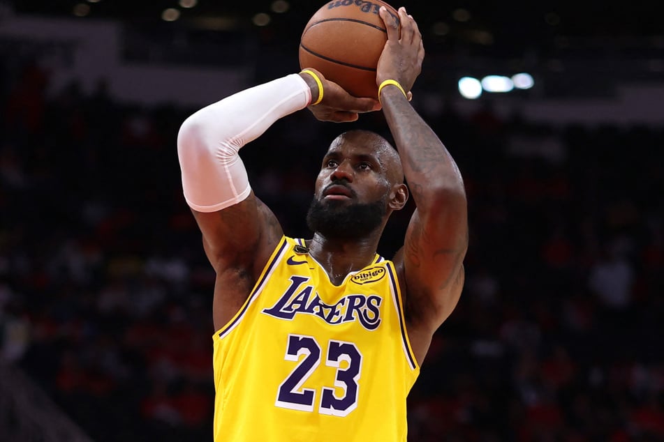 LeBron James has signed a two-year deal with the Philadelphia 76ers.