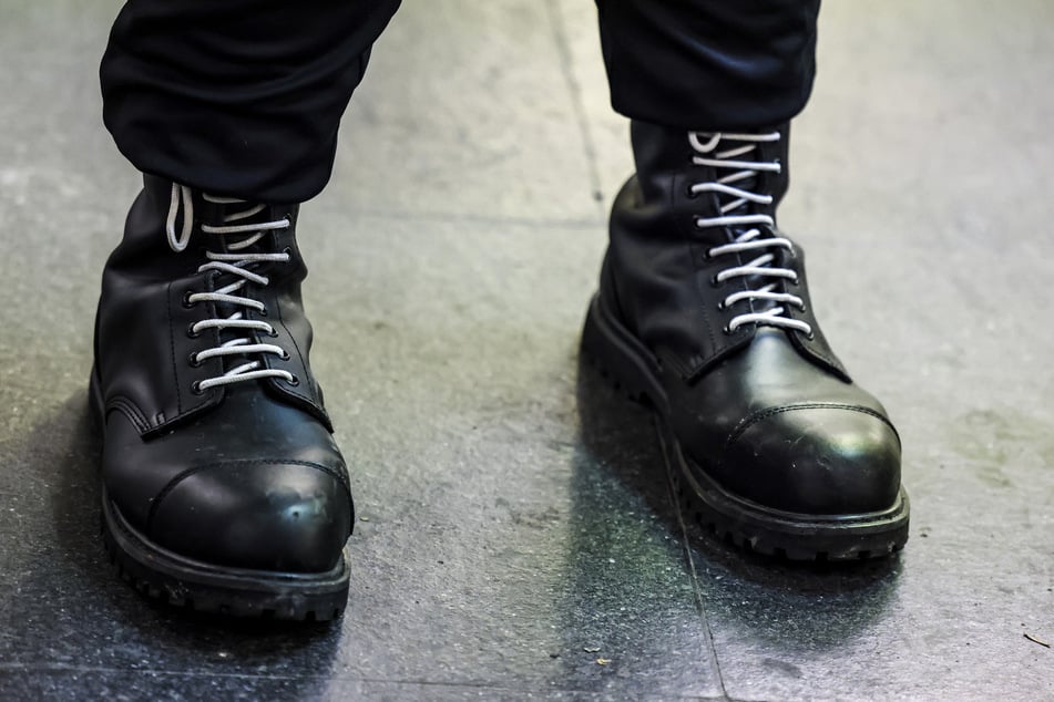 Rechte Gewalt in Brandenburg: Fast 700 Straftaten in drei Monaten