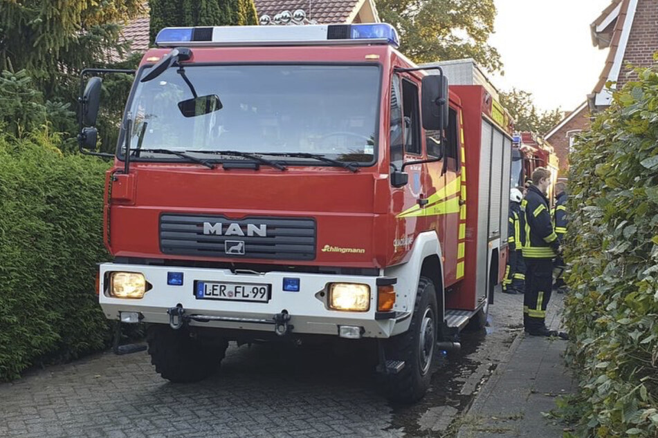Die Feuerwehr konnte das Müllfeuer schnell löschen.