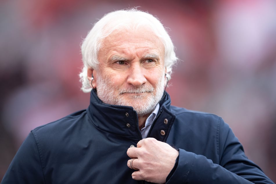 Fußball-Ikone Rudi Völler (62) trauert um seine verstorbene Mutter.