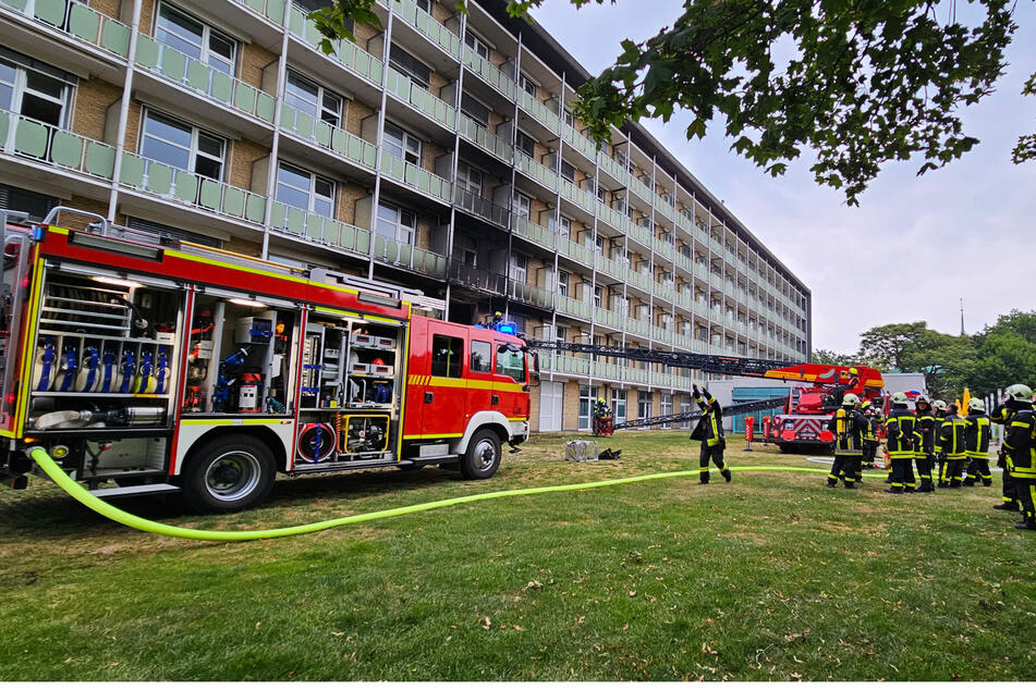 Das Feuer in einem Krankenhaus in Marl im nördlichen Ruhrgebiet konnte inzwischen gelöscht werden.