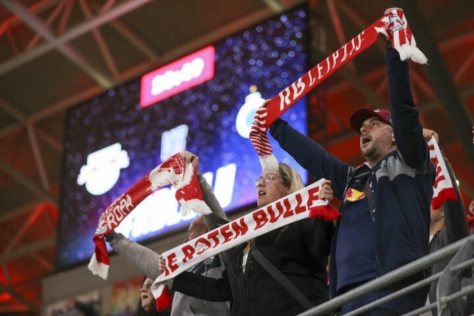 Ab dem 3. November werden bei RB Leipzig Fans nur noch nach der 2G-Regel ins Stadion gelassen.