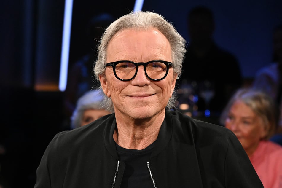 Wolfgang Lippert (74) gehört seit dem Jahr 2000 zum festen Ensemble bei den "Störtebeker Festspielen".