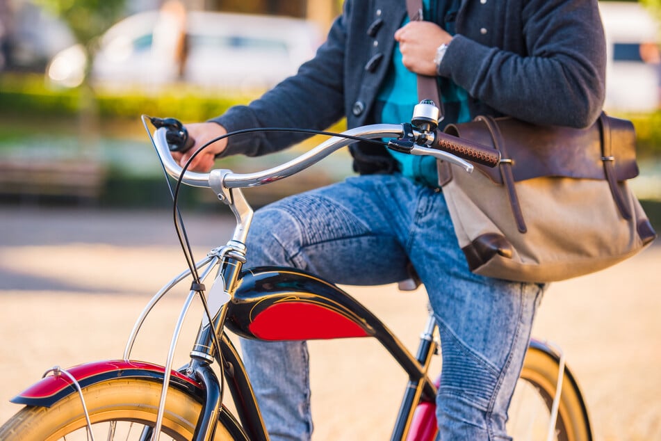 Wer zur Arbeit strampelt, kann neue Räder oder Kurztrips gewinnen