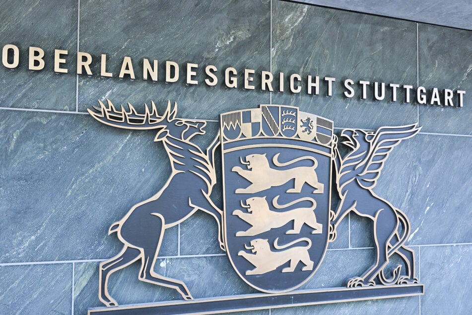 Das Oberlandesgericht Stuttgart verurteilte den Mann (41) unter anderem wegen Unterstützung einer terroristischen Vereinigung.