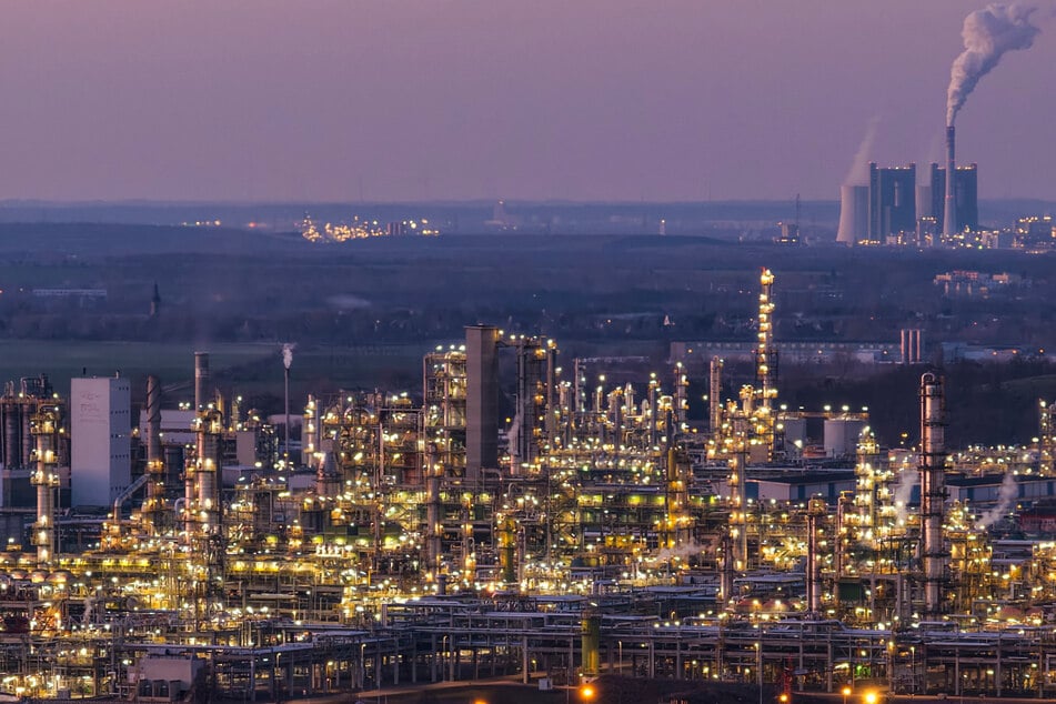 Leipzig: Drei Wochen Krieg im Iran: Unternehmen in und um Leipzig drohen Personalabbau und Kostenexplosion