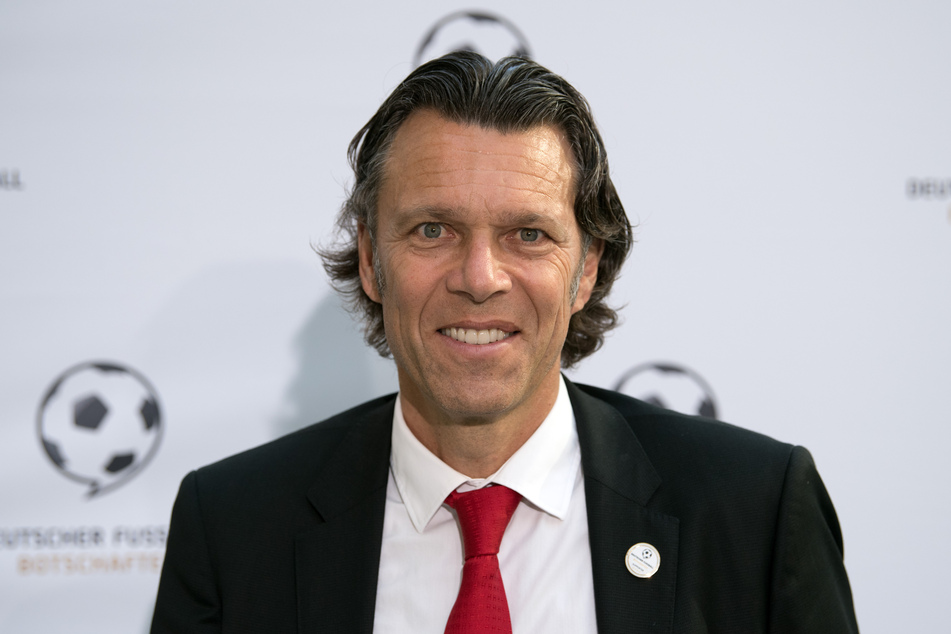 Urs Meier leitete von 1977 bis 2004 knapp 900 Spiele, darunter auch ein WM-Halbfinale und Champions-League-Endspiel mit deutscher Beteiligung.