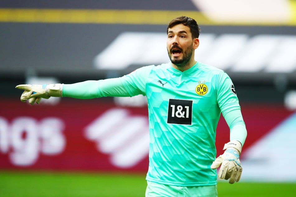 Roman Bürki (30) sprang im Saison-Endspurt nochmal in die Bresche und hatte seinen Anteil daran, dass sich der BVB für die Königsklasse qualifizierte und den Pokal holte.