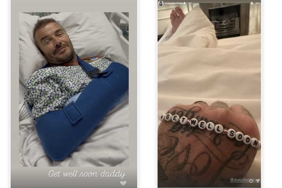 David Beckham (50) posiert lächelnd im Krankenhaushemd mit verbundenem Arm und Perlenarmband.