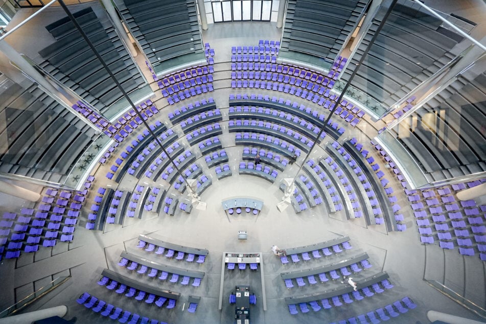 Blick in den Plenarsaal des Bundestags.