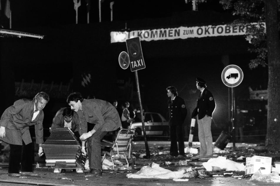 Der verwüstete Tatort beim Oktoberfest 1980. (Archivfoto)