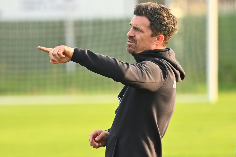 Trainer Thomas Stamm ärgerten wieder einmal die leichten Gegentore.