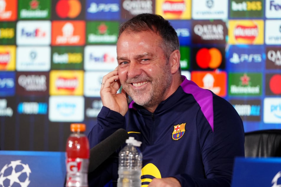 Der FC Barcelona um Hansi Flick (61, Foto) sollen großes Interesse an einem der Leverkusener Leistungsträger haben.