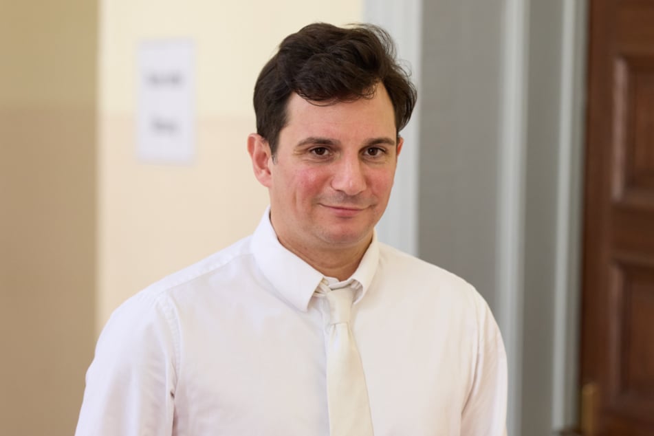 Hensel-Anwalt Philip von der Meden befragte den Zeugen Jonathan G. zu den schweren Anschuldigungen gegen ihn.