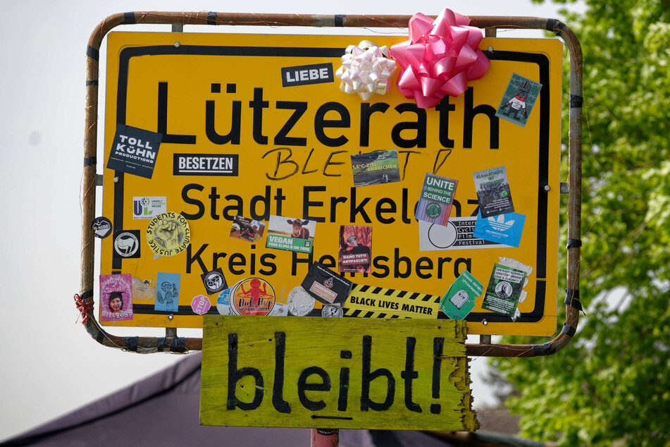 Der Ort Lützerath am Braunkohletagebau Garzweiler ist von Aktivisten bewohnt und soll dem Tagebau weichen.