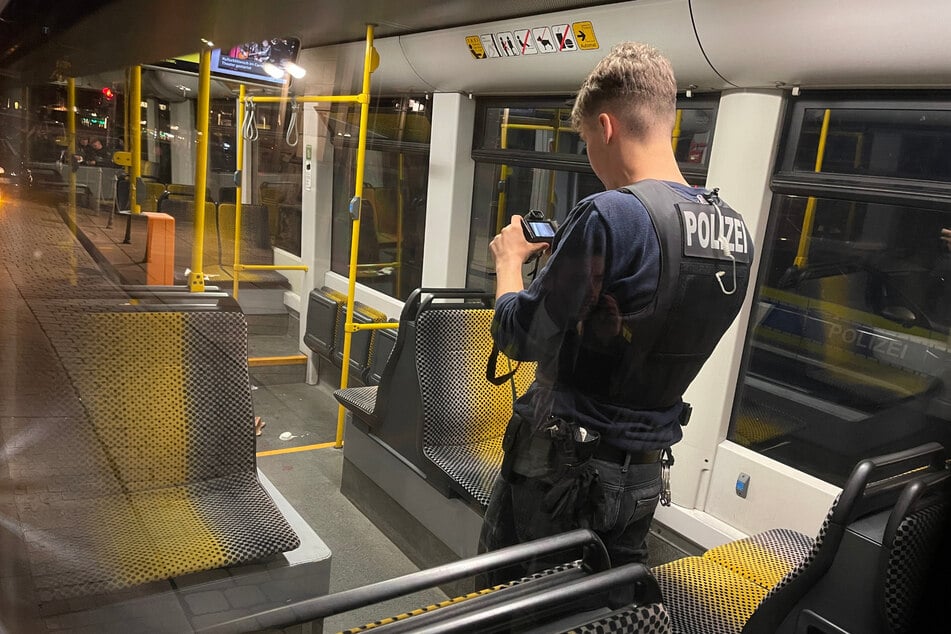 Die blutigen Szenen von dem Messerangriff in Dresden gingen um die Welt.