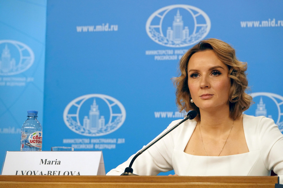 Die russische Kinderbeauftragte Maria Lwowa-Belowa hält im Außenministerium eine Pressekonferenz nach Vorwürfen der Ukraine, die russische Führung deportiere in ihrem Angriffskrieg gegen das Land Kinder.