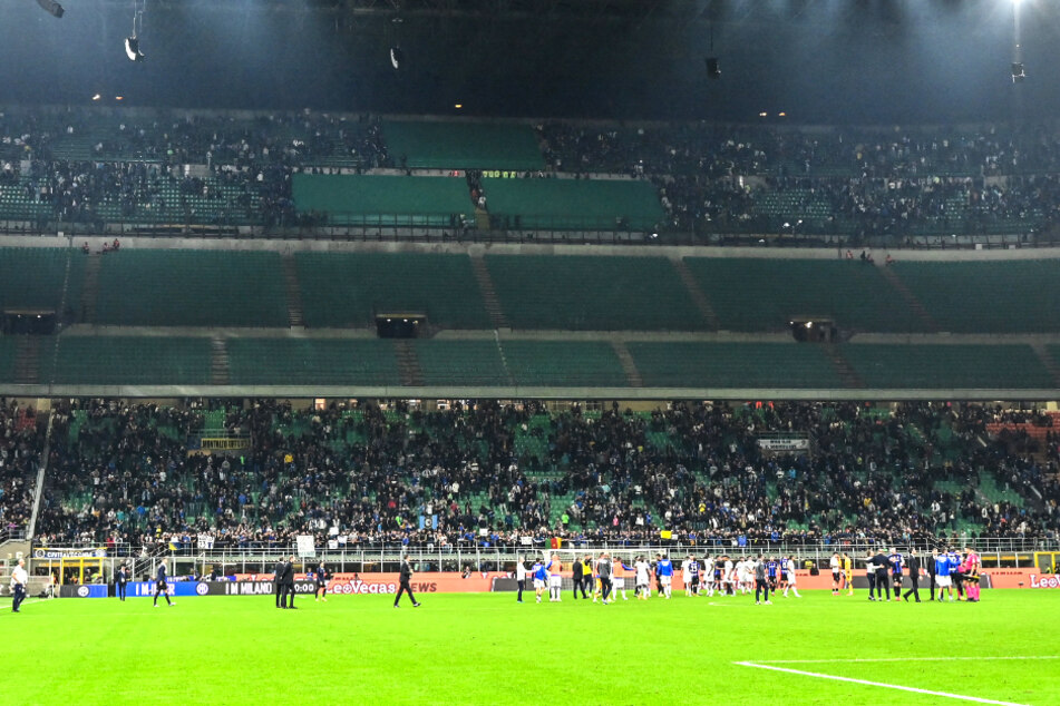 Fans von Spitzenklub verlassen Stadion: Berüchtigter Ultra-Boss erschossen!