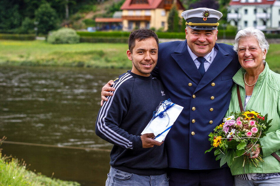 Mann in die Elbe gestürzt: Diesen Menschen verdankt er sein Leben