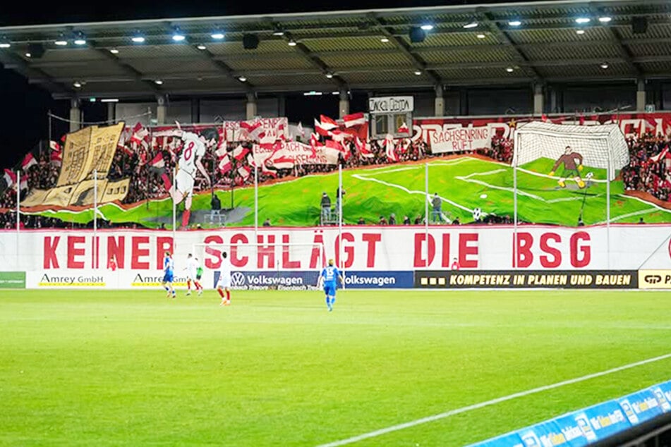 Wer will auf dem Mannschaftsfoto des FSV Zwickau zu sehen sein?