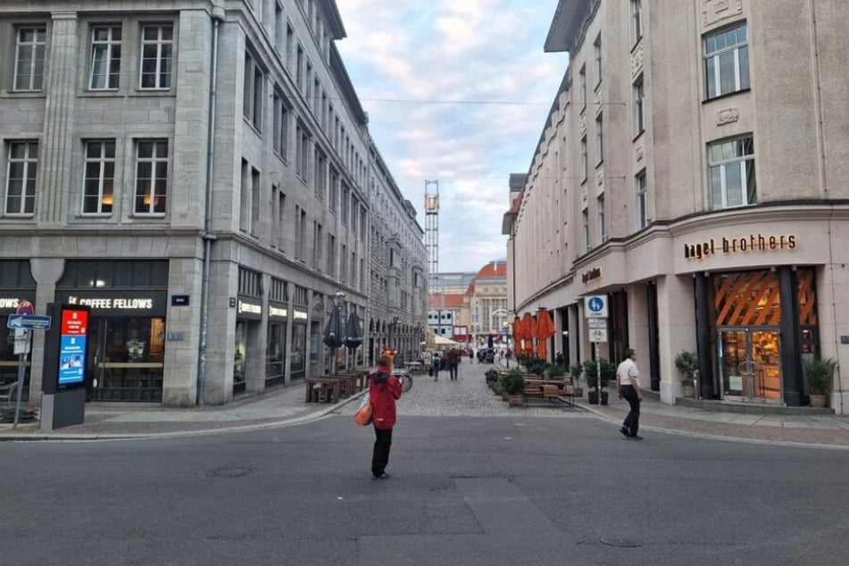 Philipp Preißler warf mehrere Gegenstände aus einem Hotelzimmer in Leipzig.