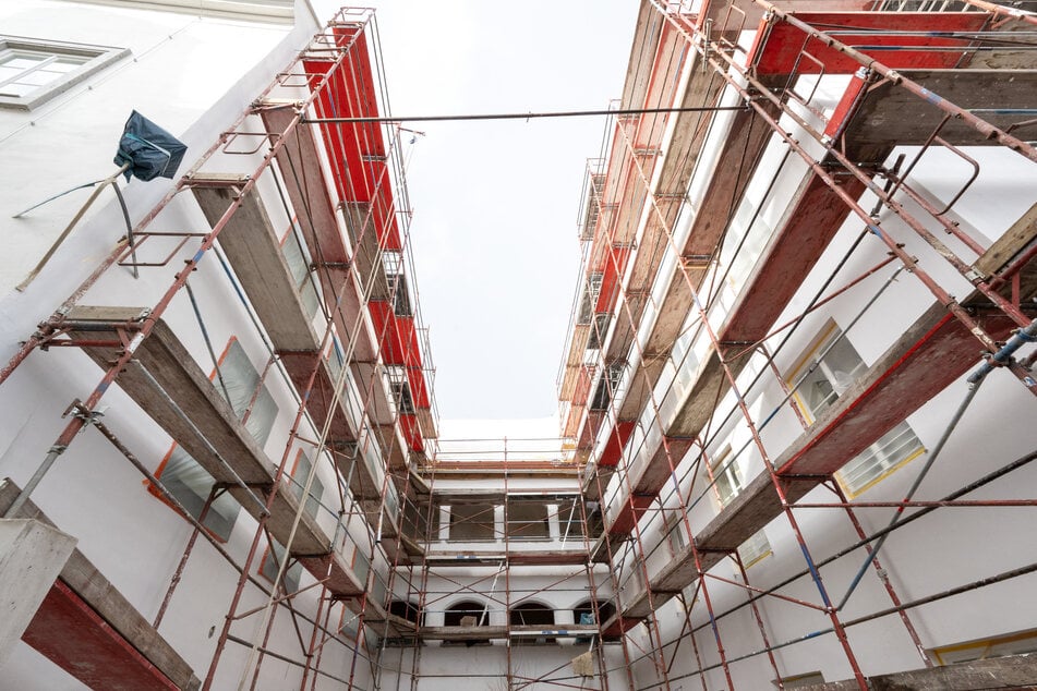 Scaffolding covers the back side of the birth house of Adolf Hitler that is turned into a police station.