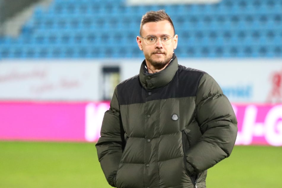 Auch wenn Meuselwitz noch um den Klassenerhalt kämpft, will CFC-Sportdirektor Chris Löwe (37) den Gästen nichts schenken - dafür aber den Fans drei Punkte.