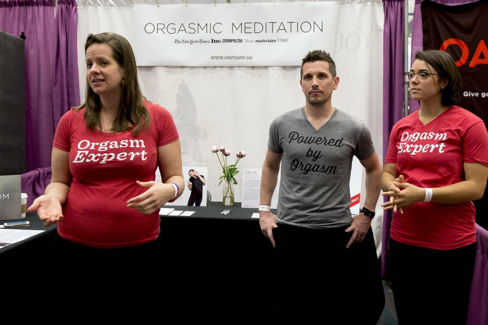 An Orgasmic Meditation course in Los Angeles.