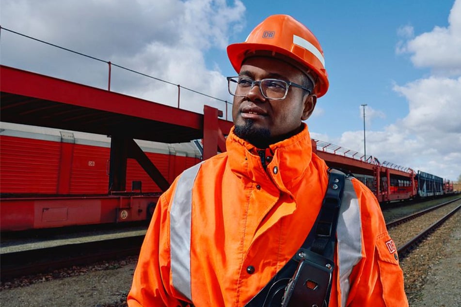 Der Einstieg zum Traumjob: Als Metallbauer/ Maurer/ Gleisbauer (w/m/d) bei der Deutschen Bahn in Bremen.