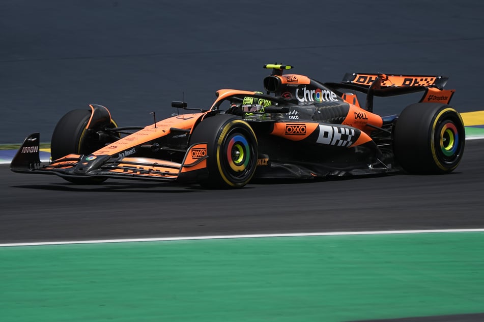 McLaren-Pilot Lando Norris (24) gewann das Sprintrennen in São Paulo.