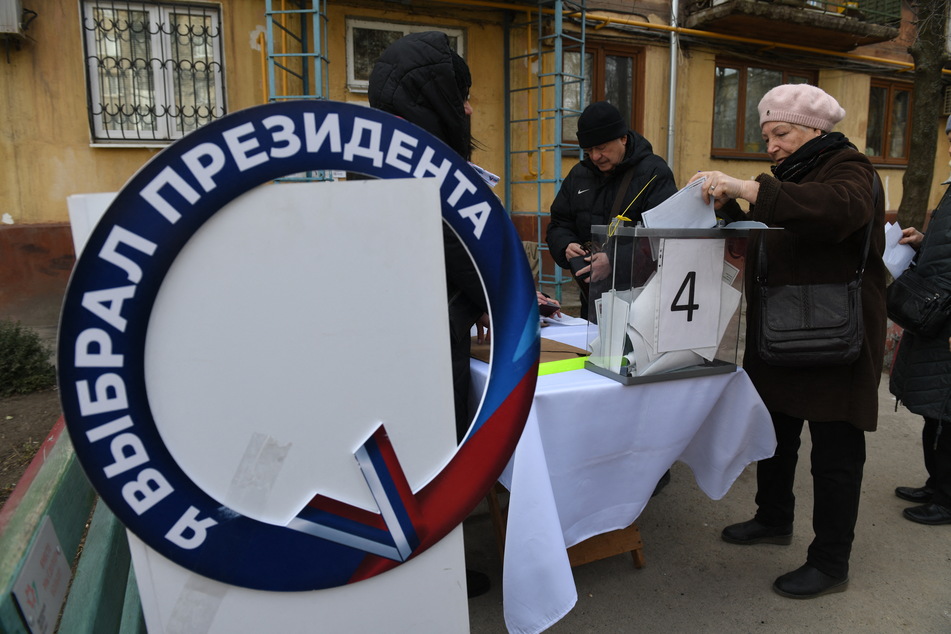 Die Menschen in den von Russland besetzten Gebieten, wie hier in Mariupol, können in mobilen Wahllokalen ihre Stimme abgeben. Der Ausgang der Wahl ist jedoch kein Geheimnis.