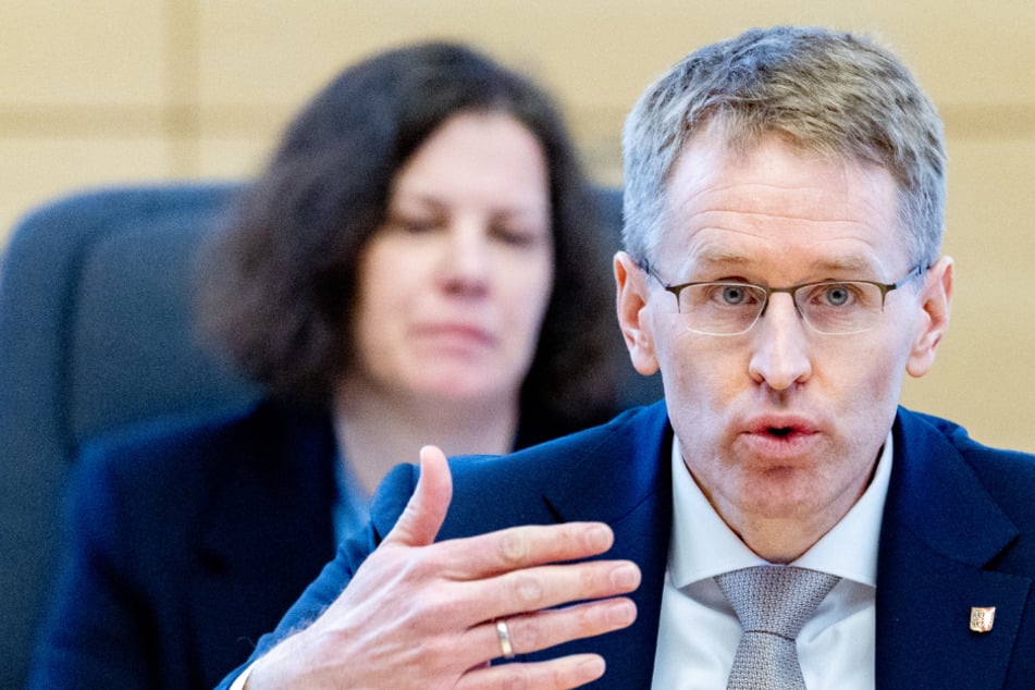 Hochrangiger CDU-Politiker fordert Social-Media-Verbot für unter 16-Jährige