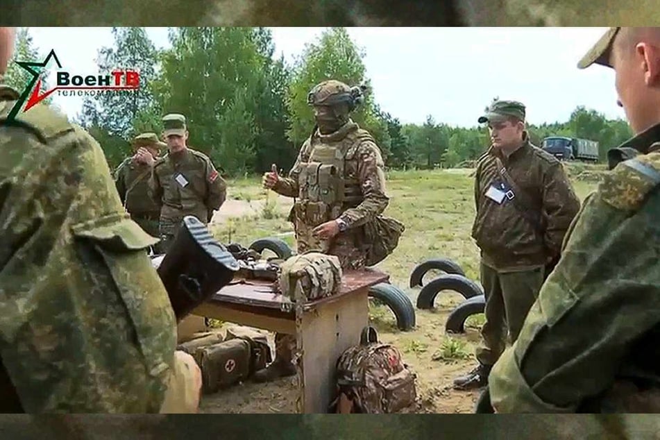 Söldner der russischen Privatarmee Wagner bilden nach Angaben des belarussischen Verteidigungsministeriums derzeit belarussische Soldaten aus.