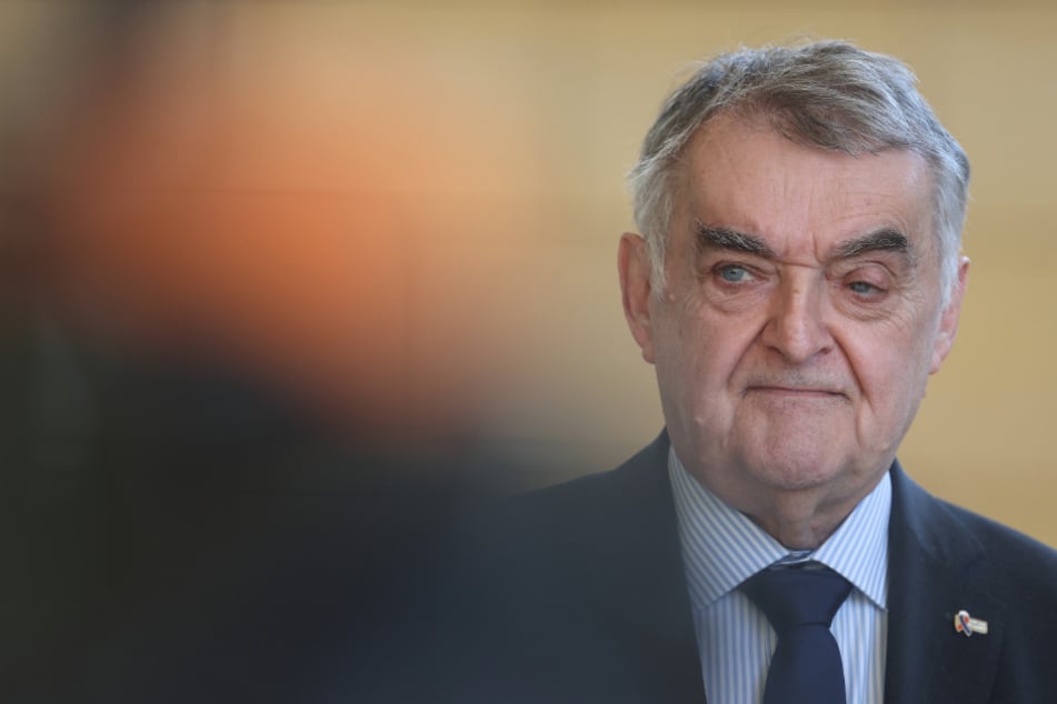 Bereits Anfang des Jahres soll Herbert Reul die Sonderkommission aufgelöst haben.
