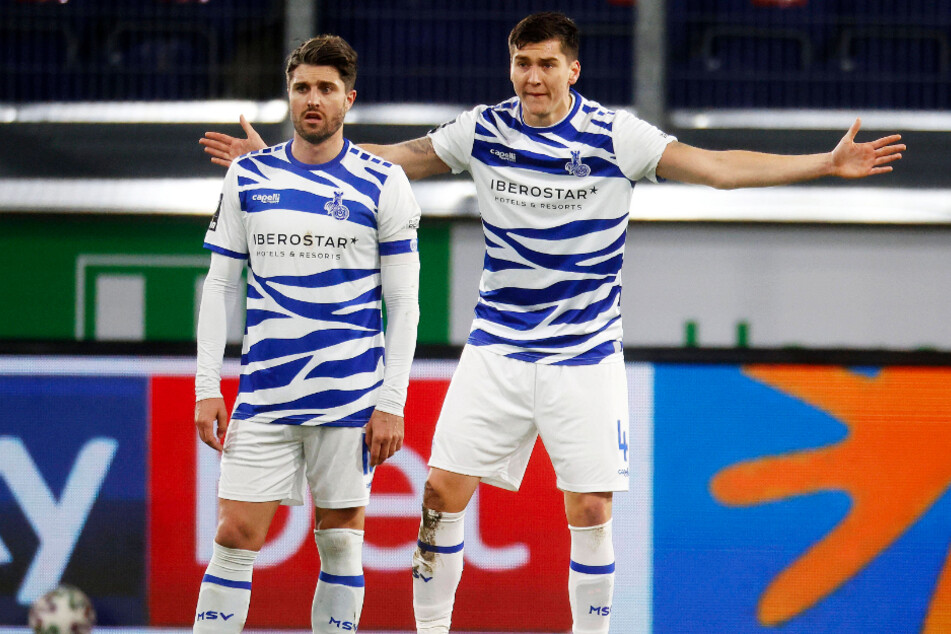 Ratlose Gesichter bei Moritz Stoppelkamp (33, l.) und Dominic Volkmer (24). Die Zebras gingen gegen den SV Verl im eigenen Stadion mit 0:4 unter.