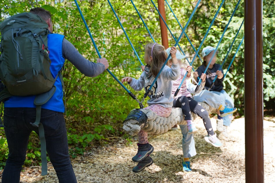 Für nur 20 Euro im Monat erleben Kids hier wöchentliche Sportkurse und coole Ausflüge