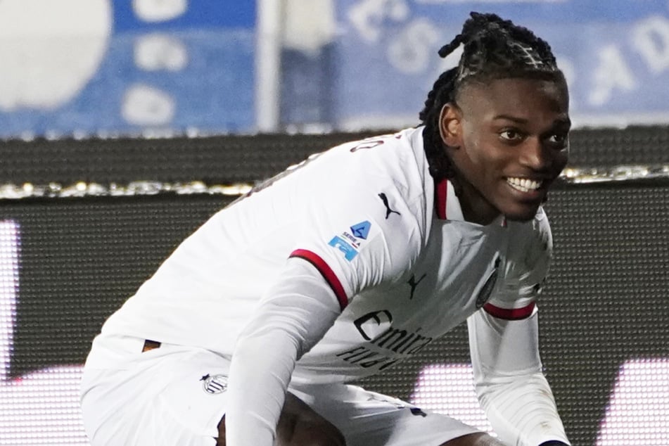 Rafael Leão (25, AC Mailand) weckt international Begehrlichkeiten. Auch der FC Bayern soll am Flügelspieler Interesse haben.