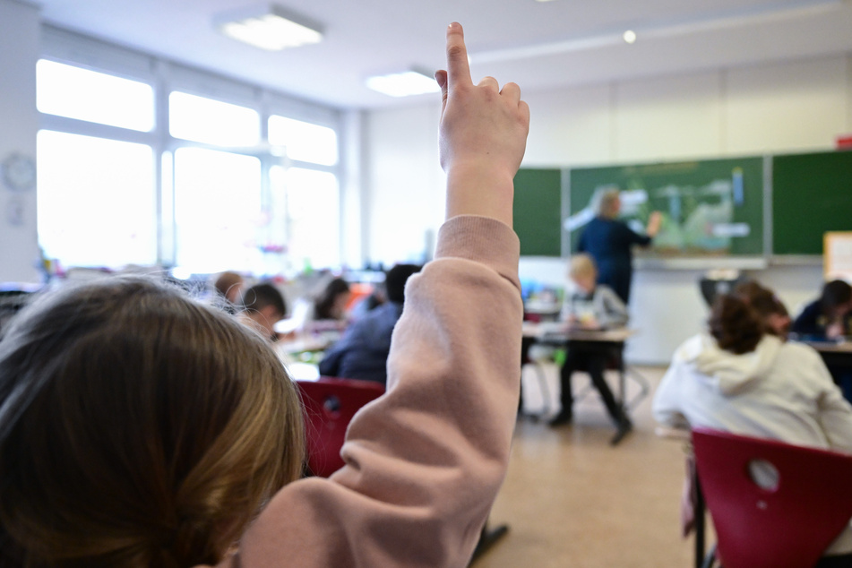 Zum 1. Mai treten in Nordrhein-Westfalen rechtliche Änderungen in Kraft, die den Seiteneinstieg für Lehrkräfte erleichtern.