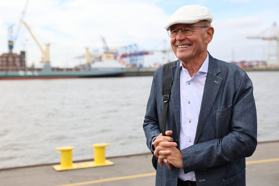 Der Dresdner Friedrich Mewis (79) hat mit seinem Geschäftspartner Dirk Lehmann die Schifffahrt revolutioniert.