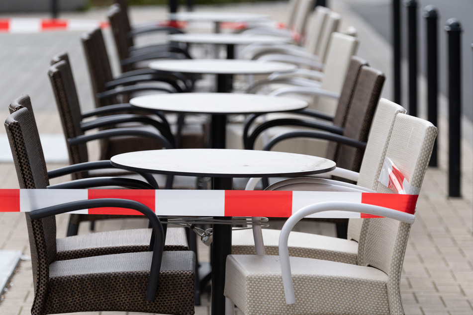 "Mir blutet das Herz" sagt Kretschmer zu den Demonstrationen der Gastronomen und Hotelbesitzer, die er in Dresden gesehen hat.