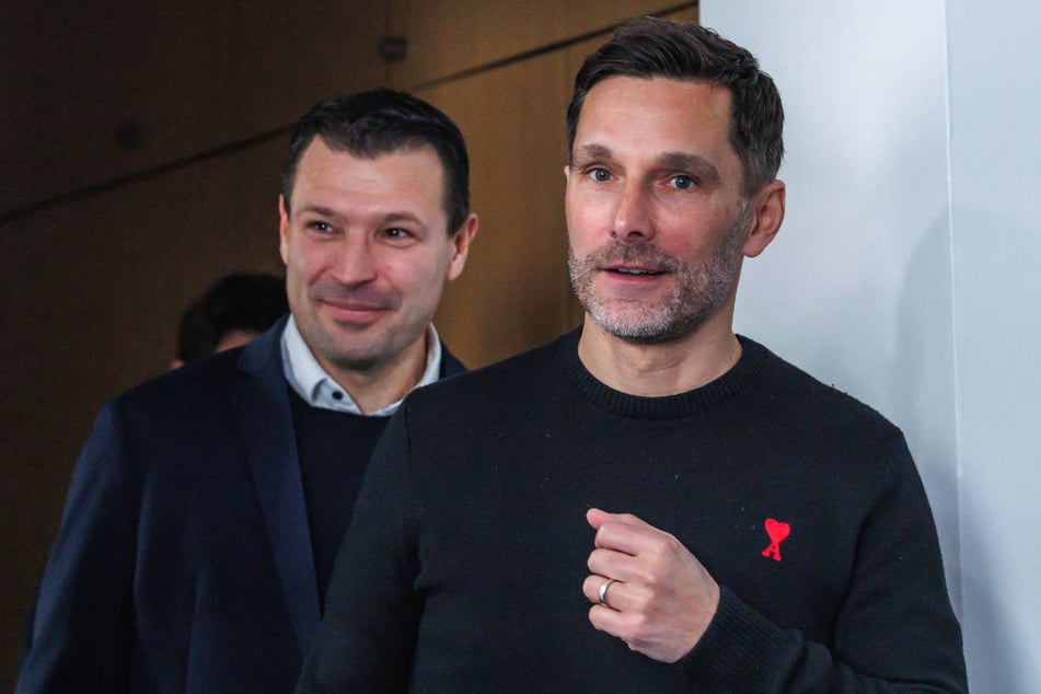 Hertha-Coach Stefan Leitl (47, r.) wünscht sich auch Berisha in seinem Team. Kann ihm Sportdirektor Benjamin Weber (45) diesen Wunsch erfüllen?