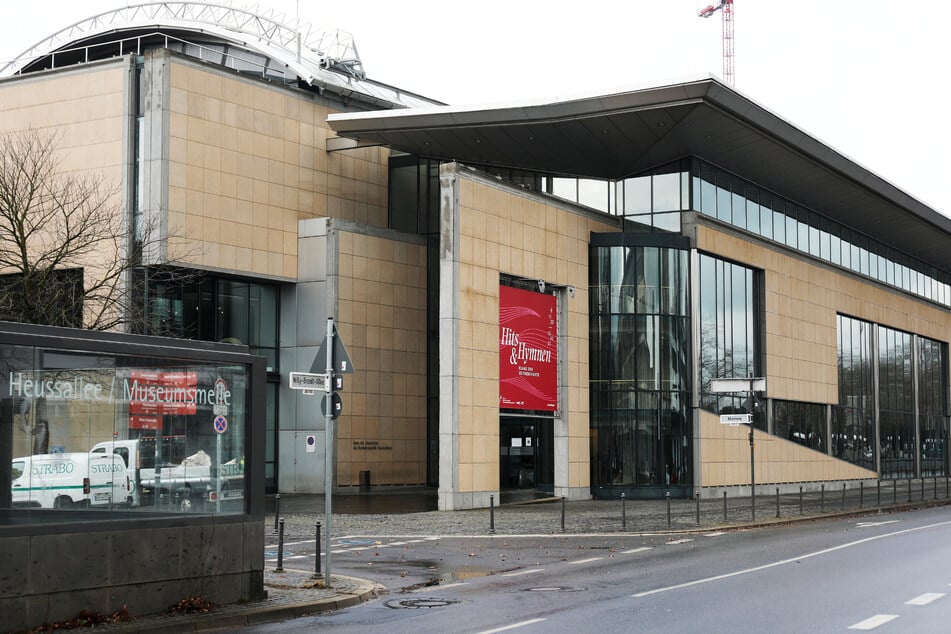 Mit mehreren Hunderttausend Besuchern pro Jahr zählt das Haus der Geschichte in Bonn zu den größten Museen in Deutschland.