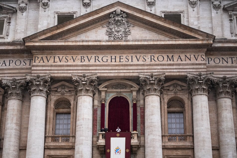 Papst Leo XIV. (70) hält seine Reden überwiegend in der historischen Basilika "St. Peter" (Vatikanstadt).